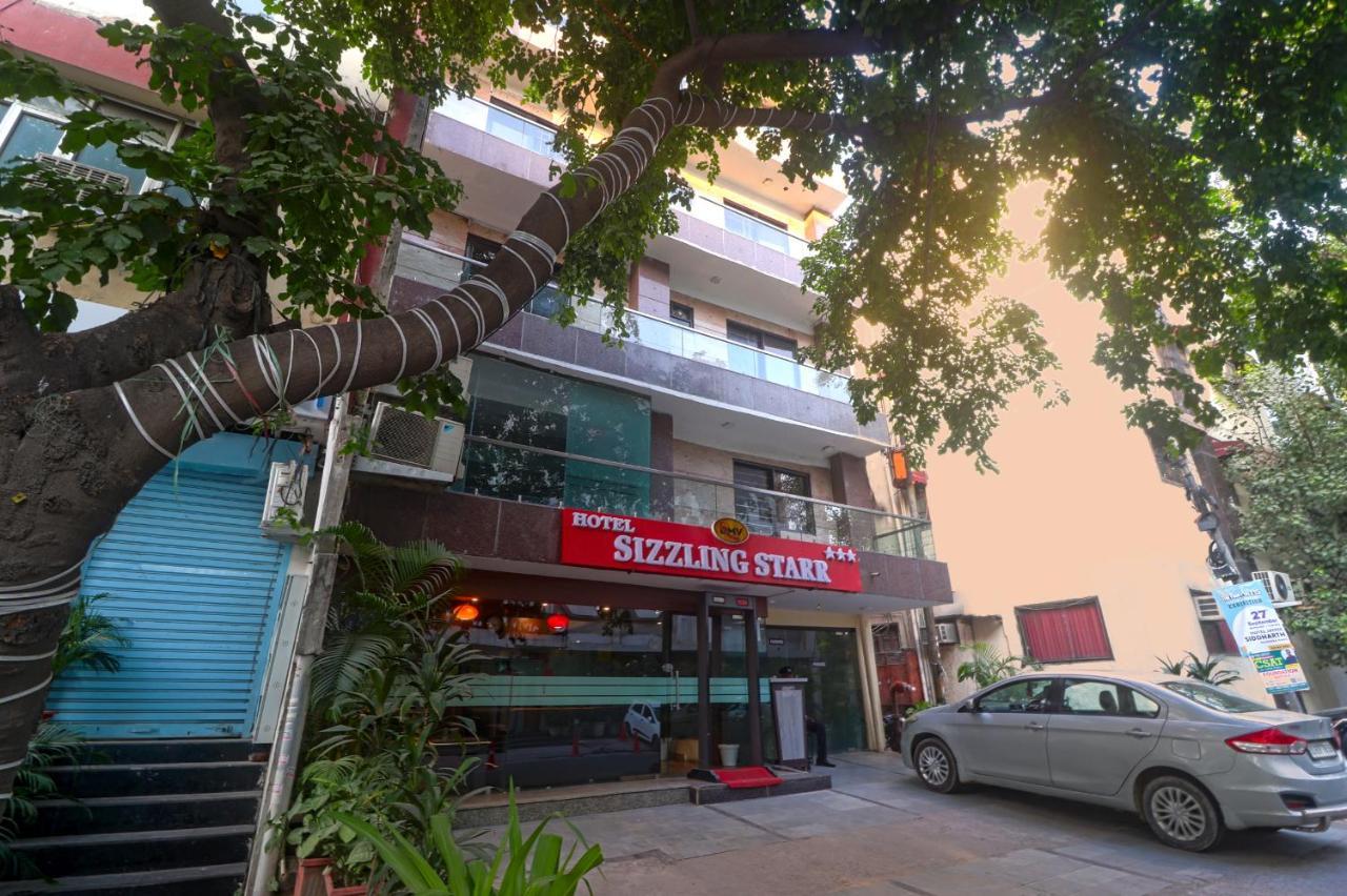 Hotel Sizzling Starr New Delhi Bagian luar foto