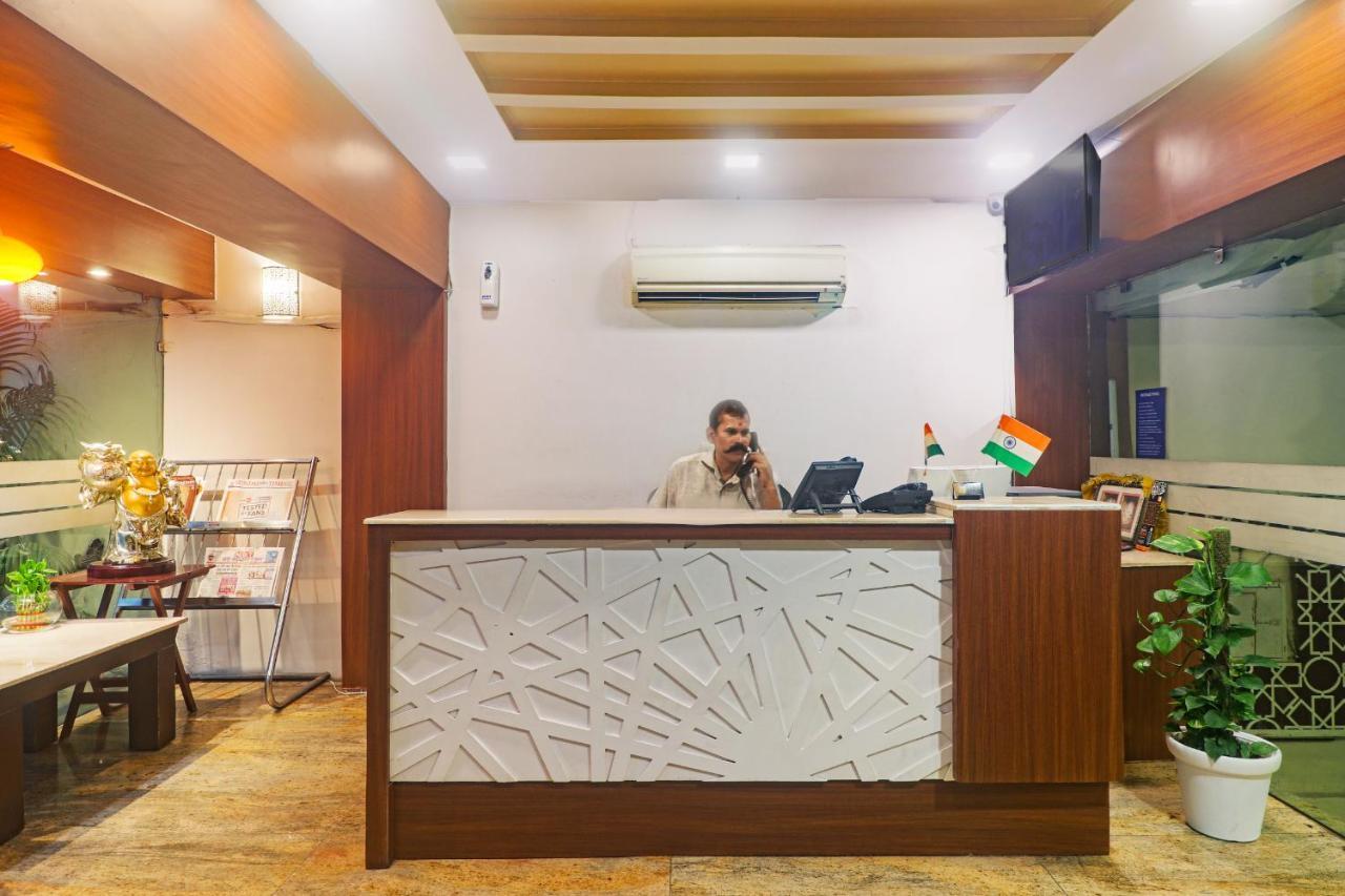 Hotel Sizzling Starr New Delhi Bagian luar foto